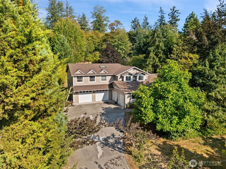 Property Photo:  14205  77th Avenue E  WA 98373 