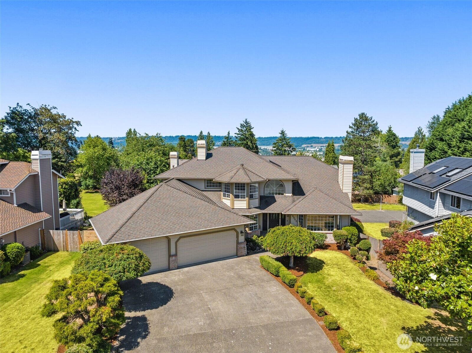 Property Photo:  20503  96th Way S  WA 98031 