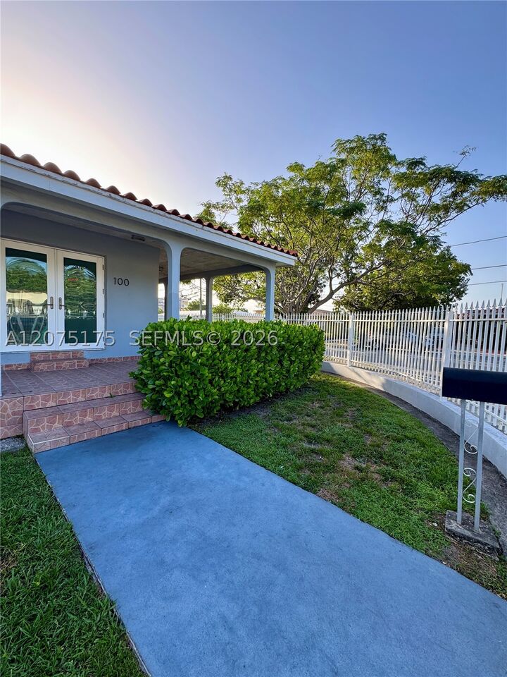 Property Photo: 100 SW 51st Ct FL 33134