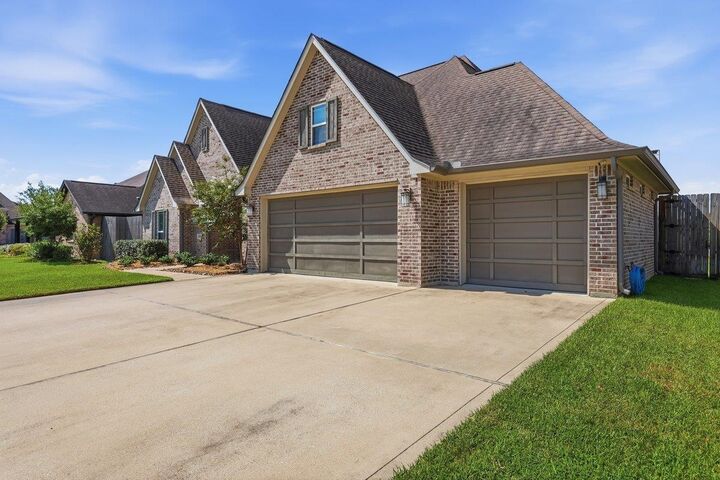 Property Photo:  6580 Merrick Lane  TX 77706-9999 