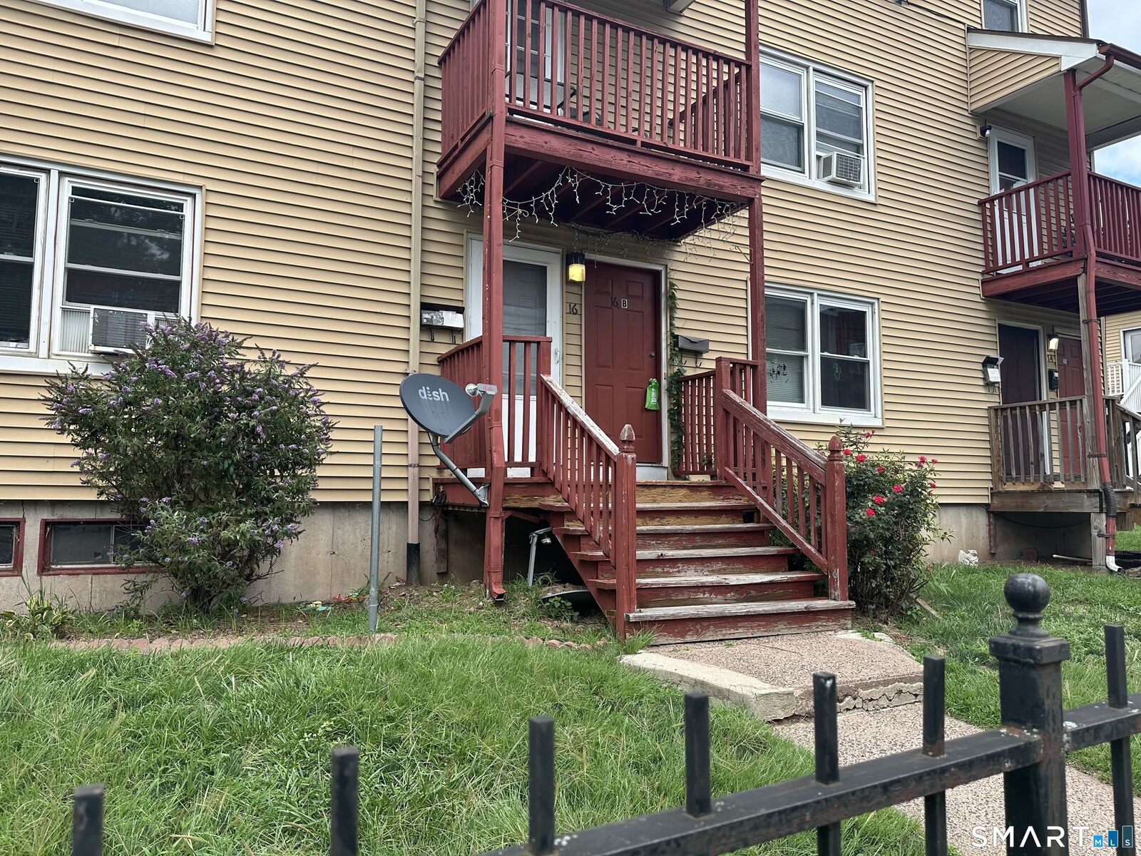 Property Photo:  16 Judson Street A  CT 06120 