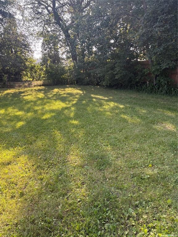 Property Photo:  125 Myrtle Avenue  SK S3N 1R3 