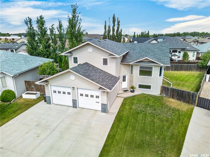Property Photo: 1329 Heidgerken Crescent SK S0K 2A0