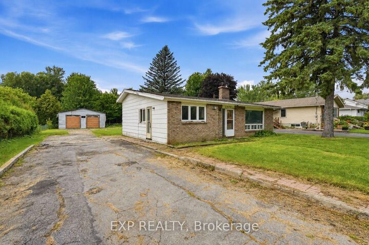 2498 Mer Bleue Road — photo 1