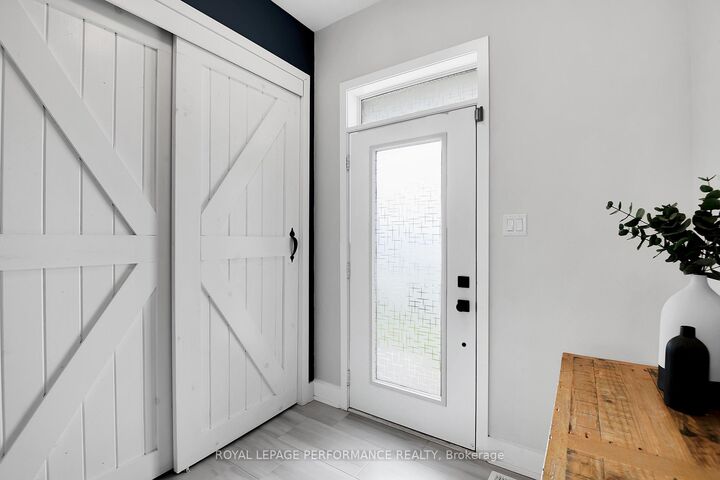 Property Photo: 56 Pelham Crescent ON K0A 2Z0