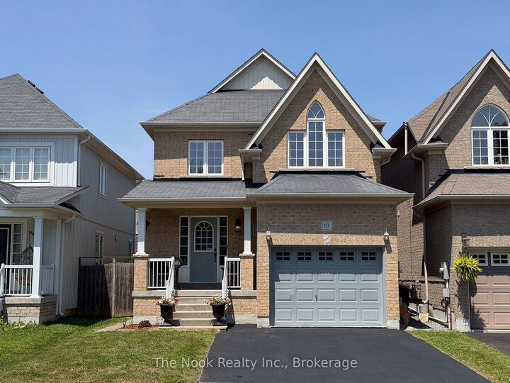 Property Photo: 10 Broome Avenue ON L1E 0B1