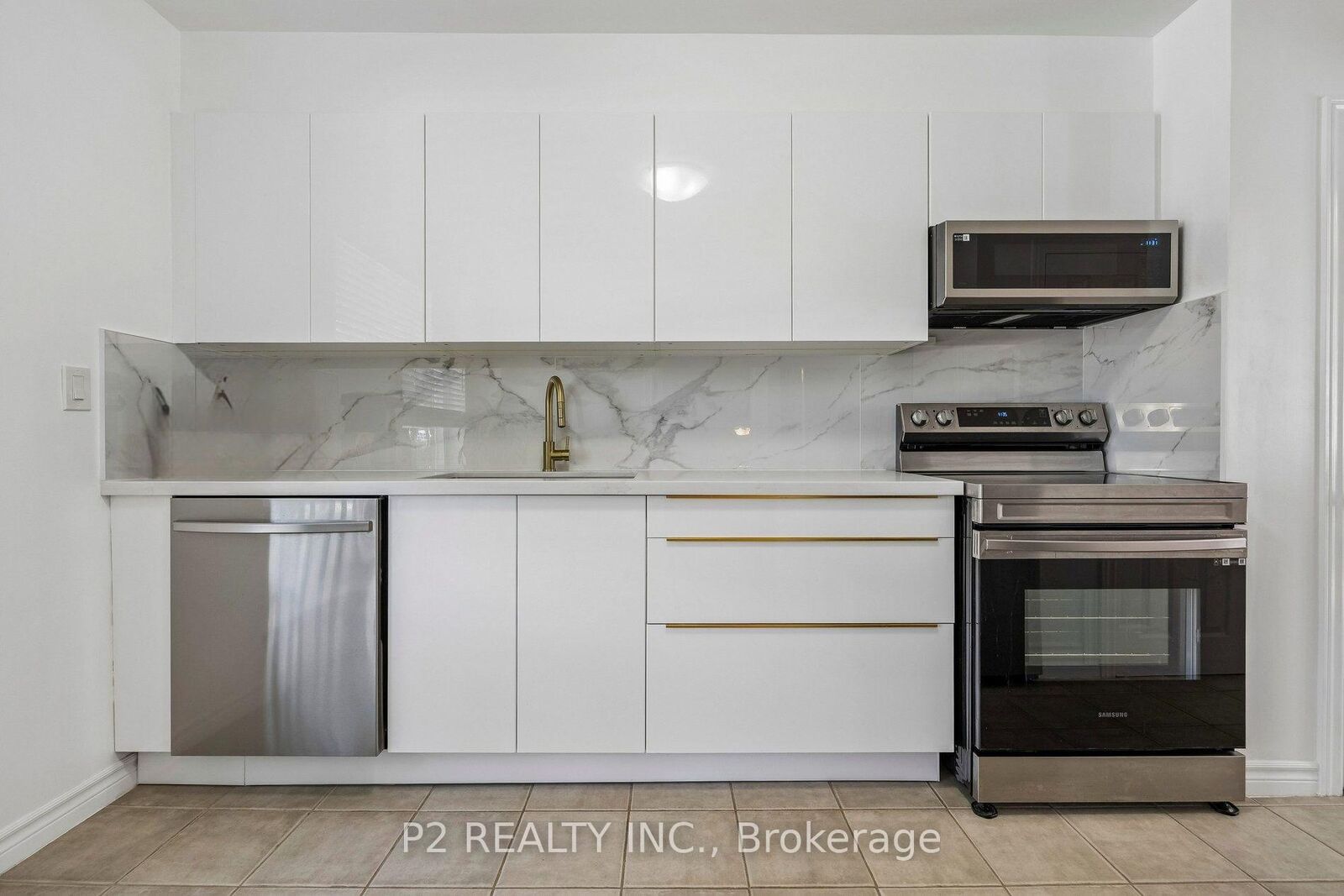 Property Photo:  22-25 Gosford Blvd. Boulevard N  ON M3N 2G7 