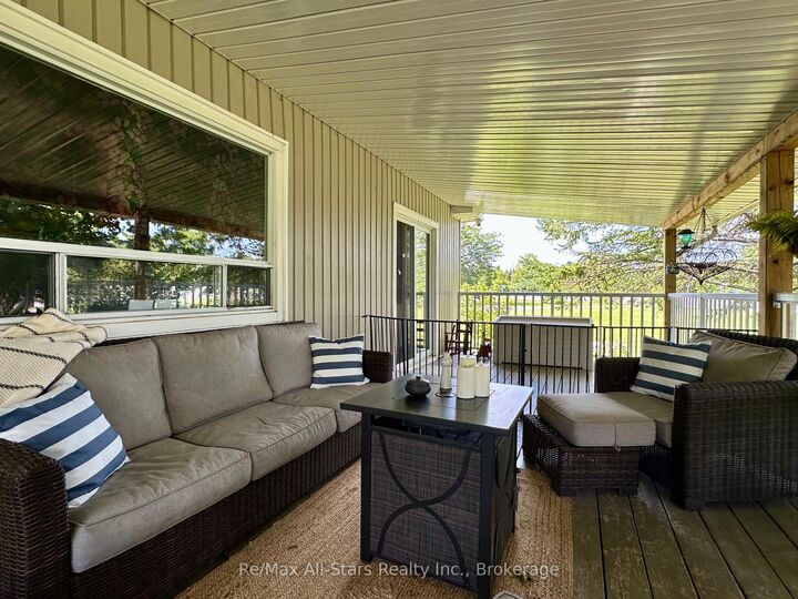 Property Photo:  4 Warnica Drive  ON K0M 1N0 