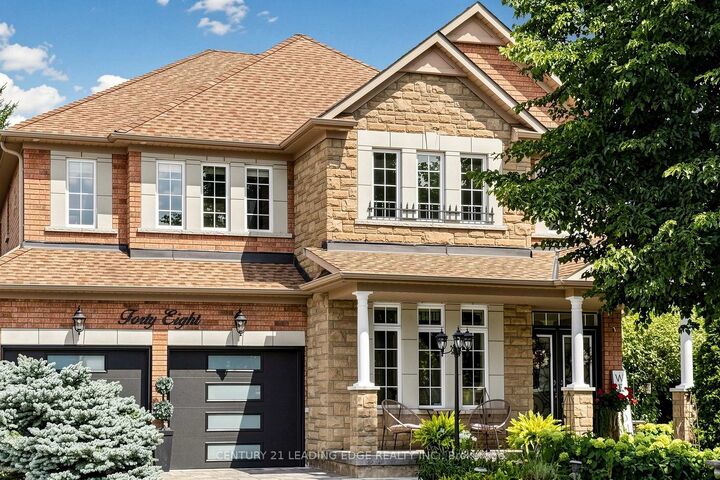 48 Tanis Crescent — photo 1