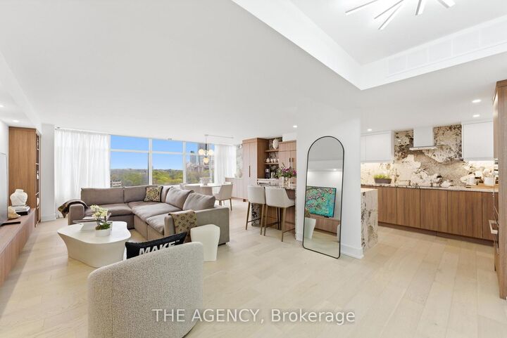 900 Yonge Street 902 — photo 1