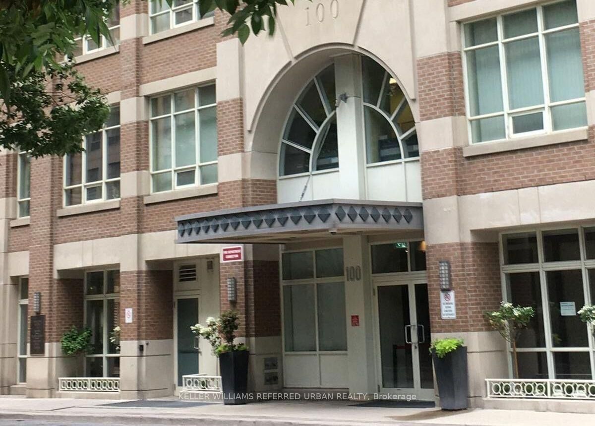 Property Photo: 100 Hayden Street 1801 ON M4Y 3C7