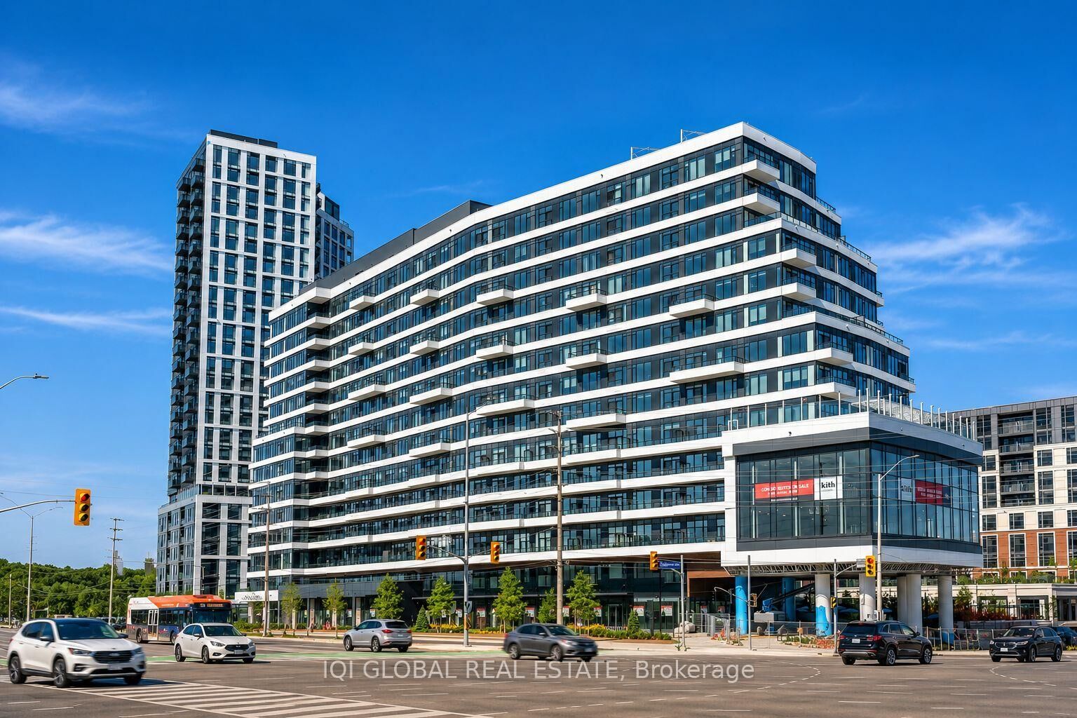 Property Photo:  2485 Eglinton Avenue W 1007  ON L5M 2V8 