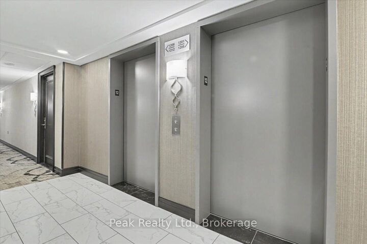 Property Photo: 61 Town Centre Court 1201 ON M1P 5C5