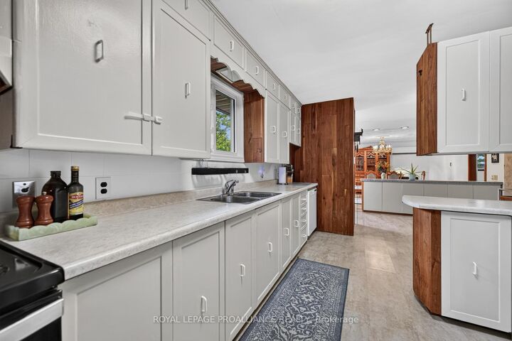 Property Photo:  1115 Centennial Road  ON K6V 5T4 