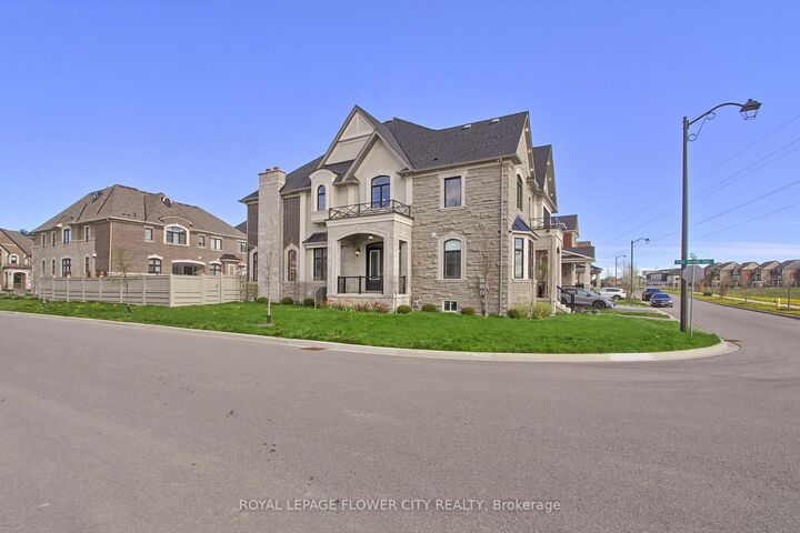 Property Photo: 105 Morning Sparrow Drive ON L4H 4W6