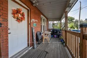 Property Photo: 139 Balsam Avenue S ON L8M 3B6
