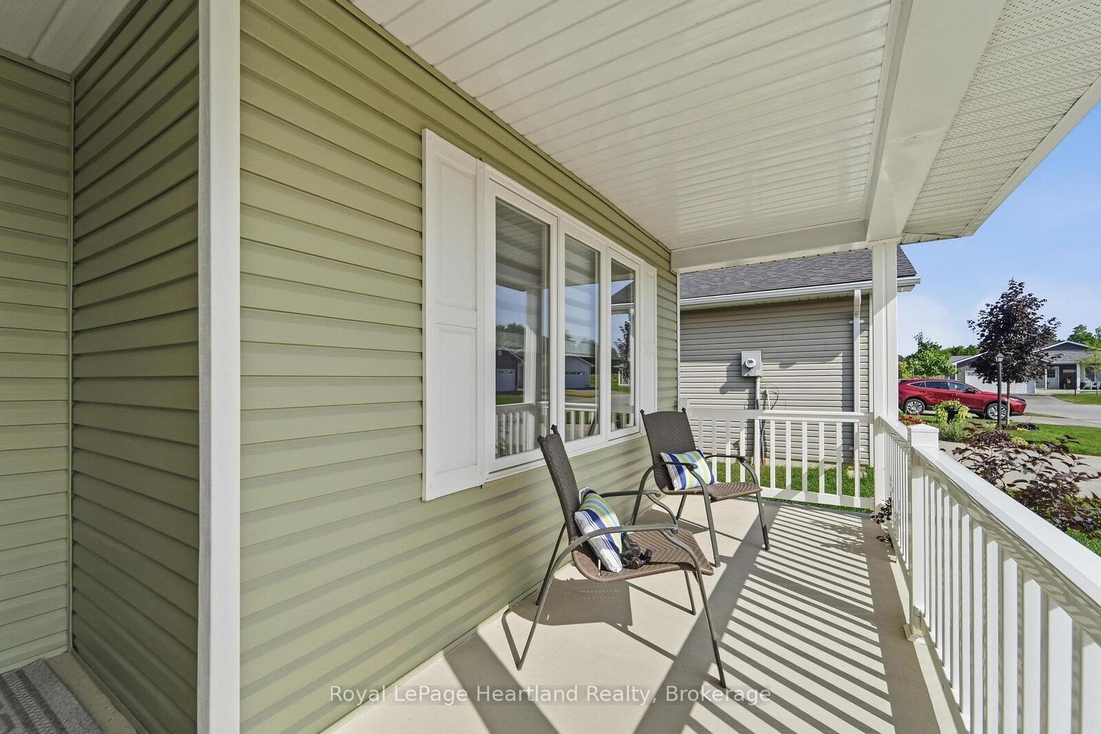 Property Photo:  5 Sweetwater Drive N  ON N7A 0B9 