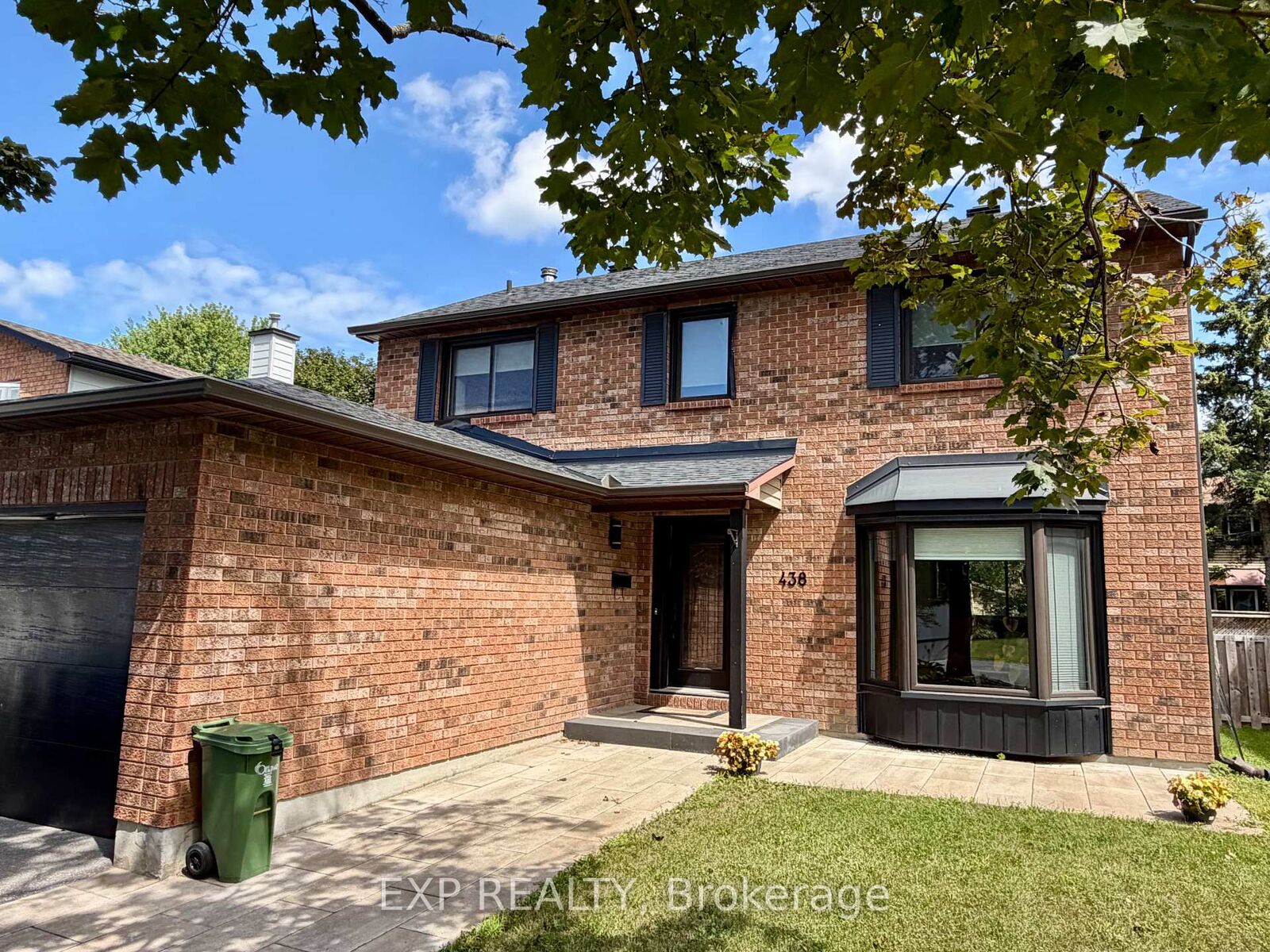 Property Photo:  438 Pickford Drive  ON K2L 3R4 