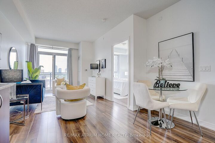 Property Photo: 55 Ann O'Reilly Road 810 ON M2J 0E1