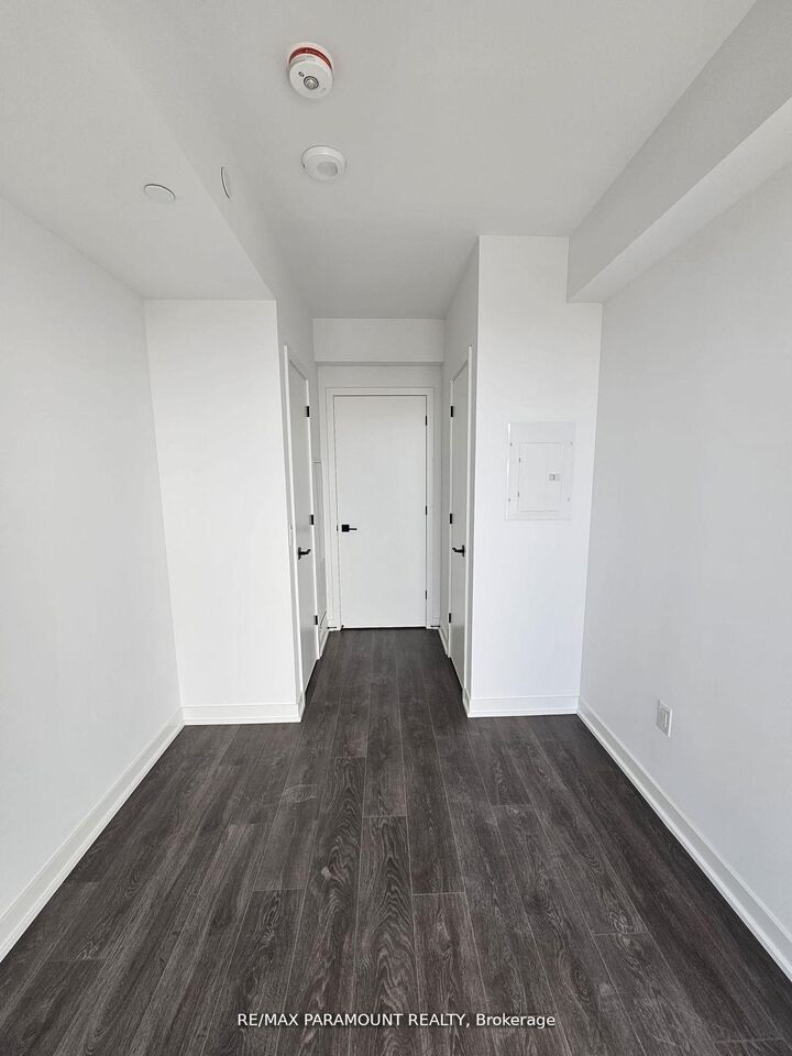 Property Photo: 36 Zorra Street 1008 ON M8Z 4Z7