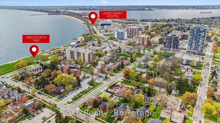 Property Photo: 1418 Ghent Avenue ON L7S 1W8