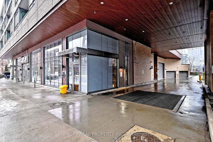 Property Photo: 120 Parliament Street 1605 ON M5A 2Y8