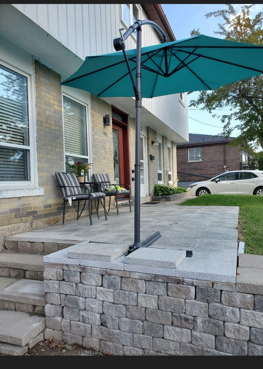 Property Photo:  279 Patterson Street  ON L3Y 3L9 