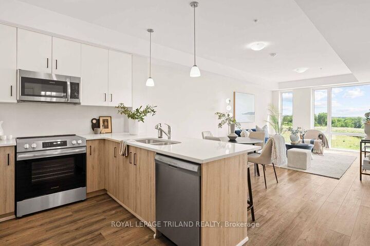 Property Photo: 865 Kleinburg Drive 106 ON N5X 0P4