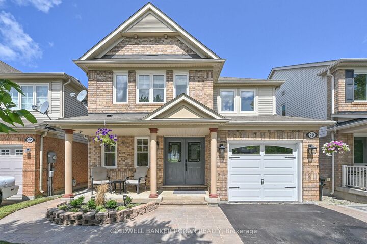 Property Photo:  20 John W Taylor Avenue  ON L9R 0B3 