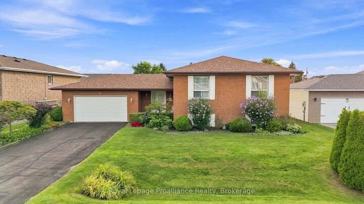 5 Wendy'S Lane — photo 1