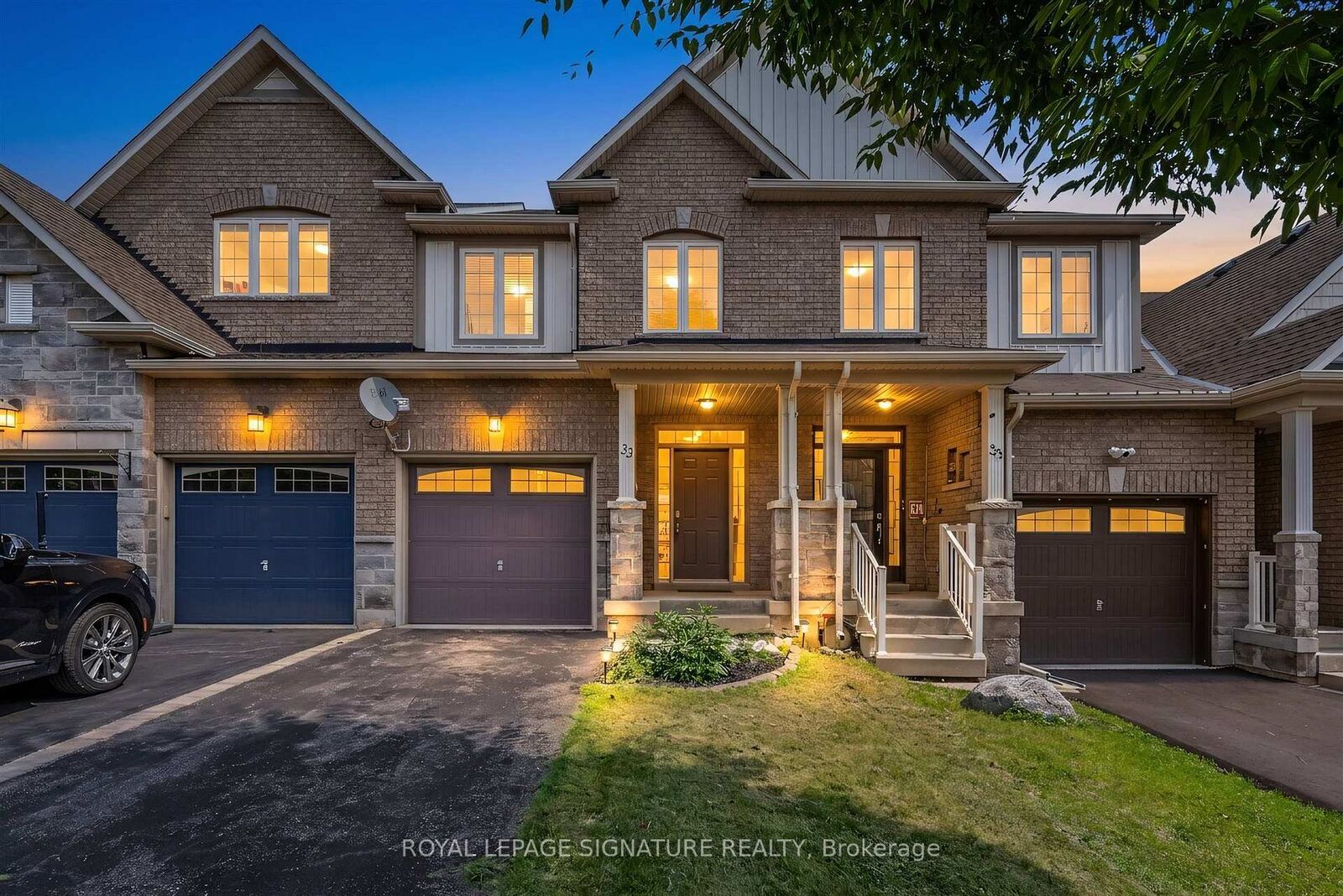 Property Photo: 33 Browview Drive ON L8B 0L4