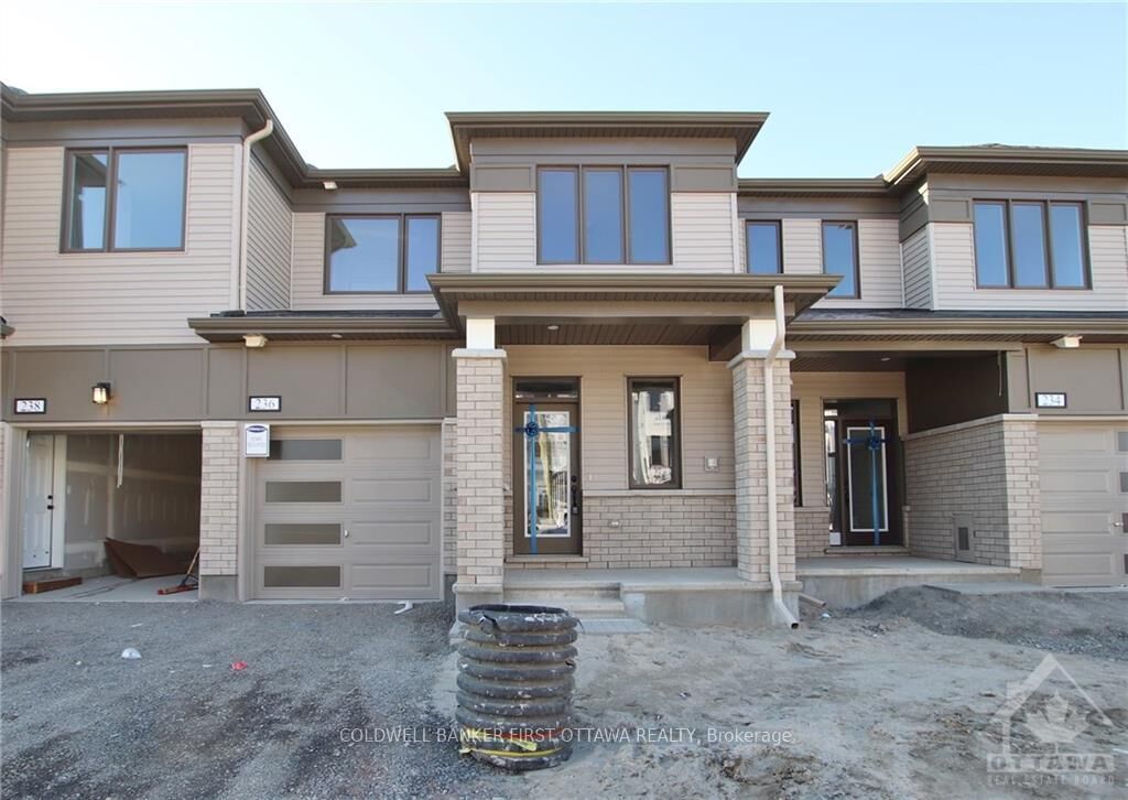 Property Photo: 236 Atima Circle ON K2J 6T3