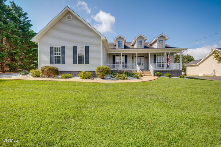 Property Photo:  727 Tavern Hill Road  TN 37659 