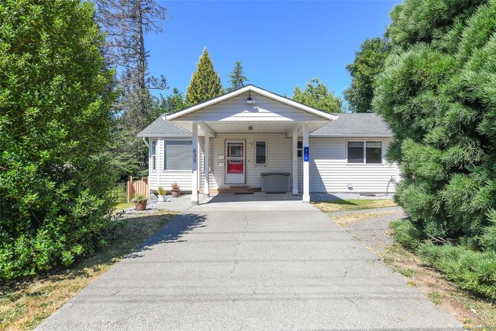 635 Pritchard Rd — photo 1
