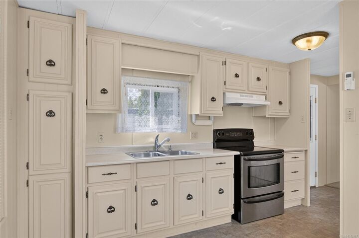 Property Photo: 2520 Quinsam Rd #9 BC V9W 4N4