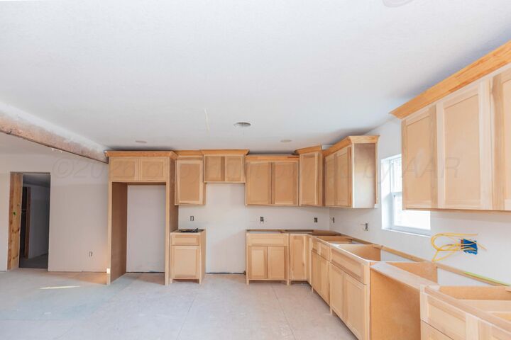Property Photo: 813 Steele Street TX 79097