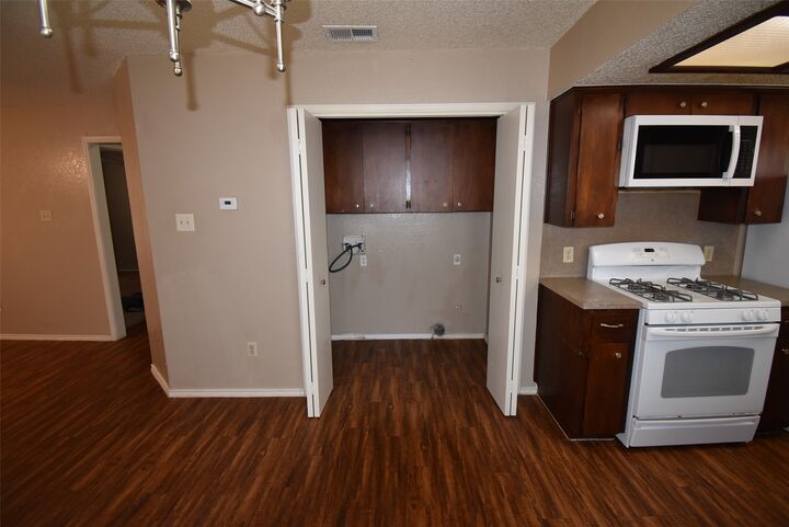 Property Photo: 1802 Rawhide Loop TX 78681