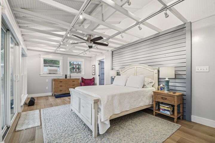 Property Photo: 902 Turney Street TX 78957