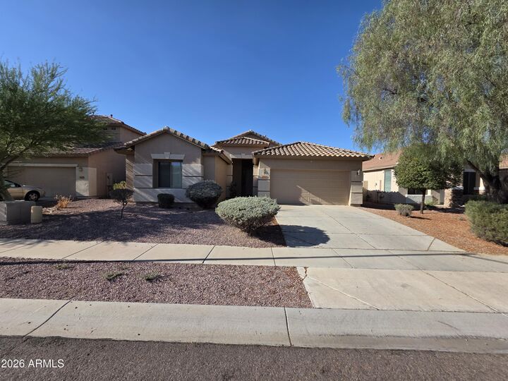 Property Photo: 16882 W Tonbridge Street AZ 85374