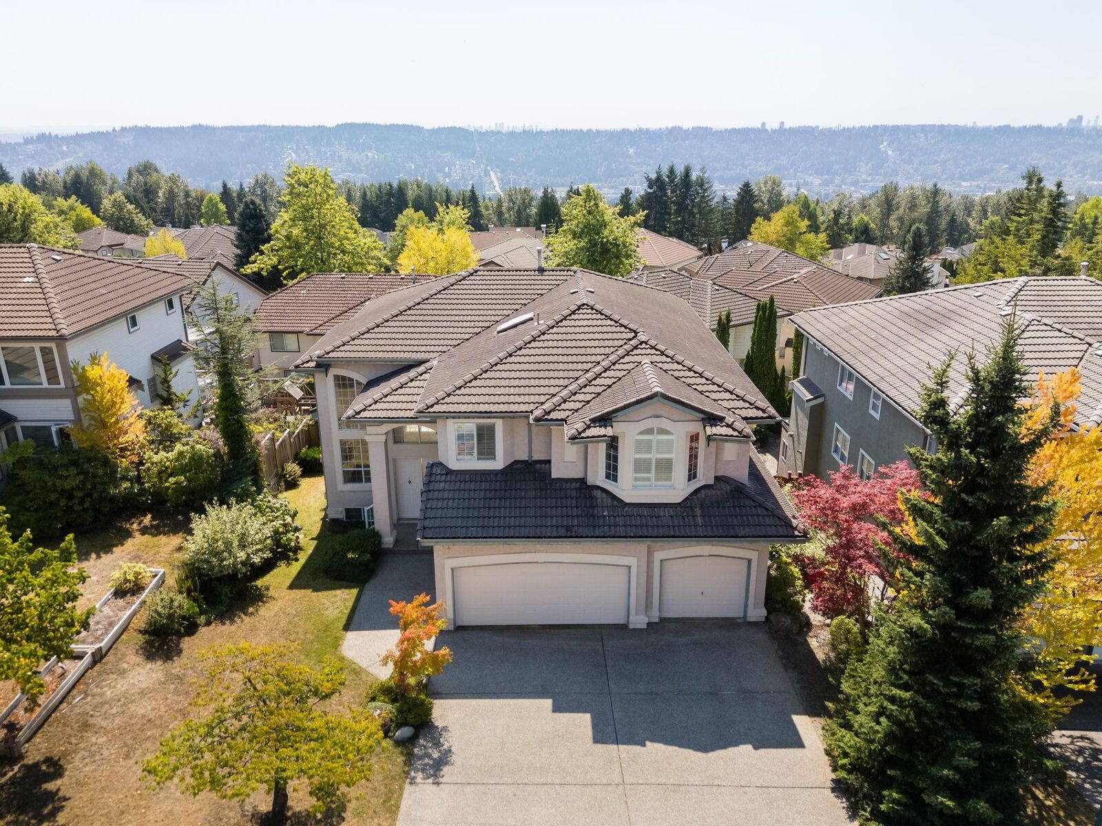 Property Photo: 214 Aspenwood Drive BC V3H 5A7