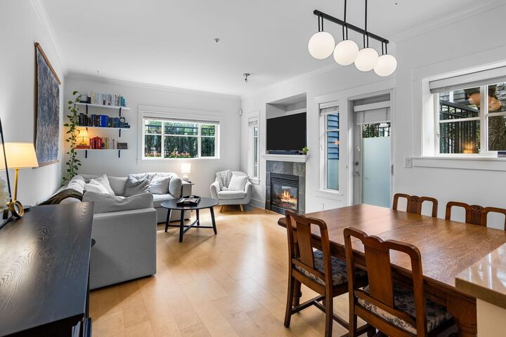 Property Photo: 158 W 14th Avenue BC V5Y 1W9