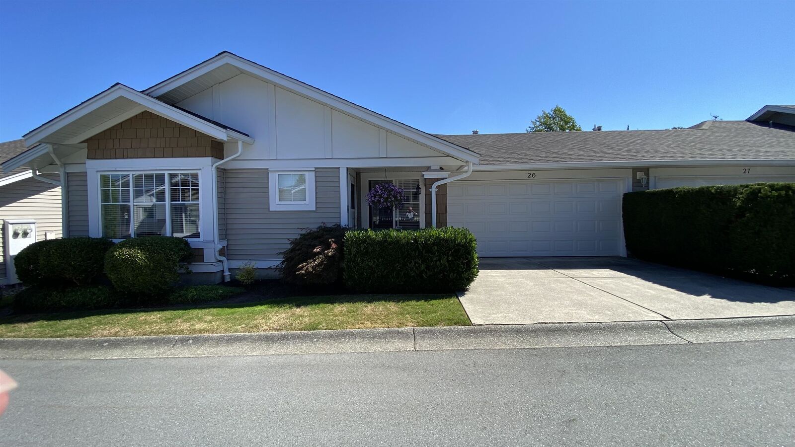 Property Photo: 6885 184th Street 26 BC V3S 9G1