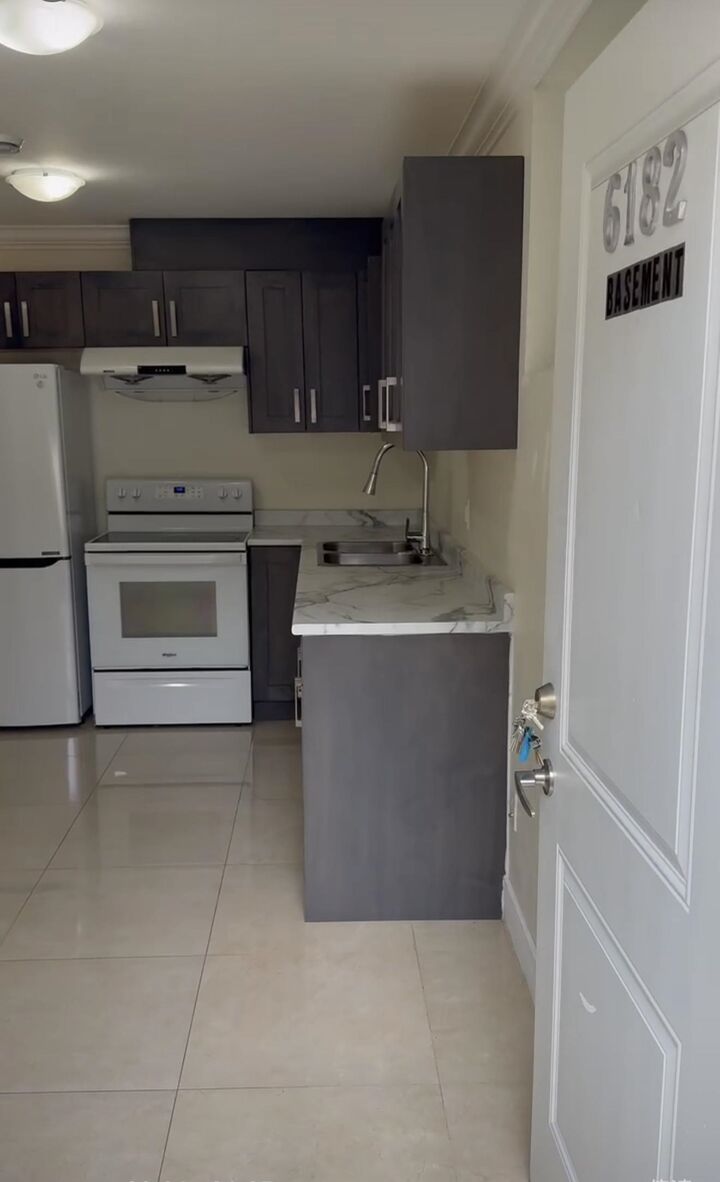 Property Photo:  6182 Commercial Street  BC V5P 3N9 