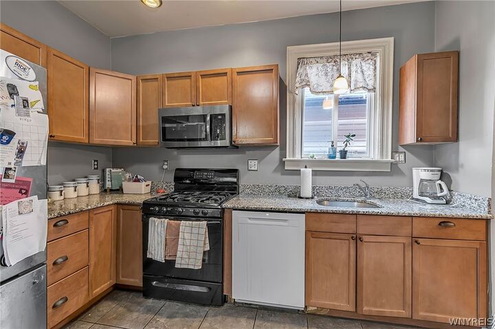 Property Photo: 22 Anderson Place NY 14222