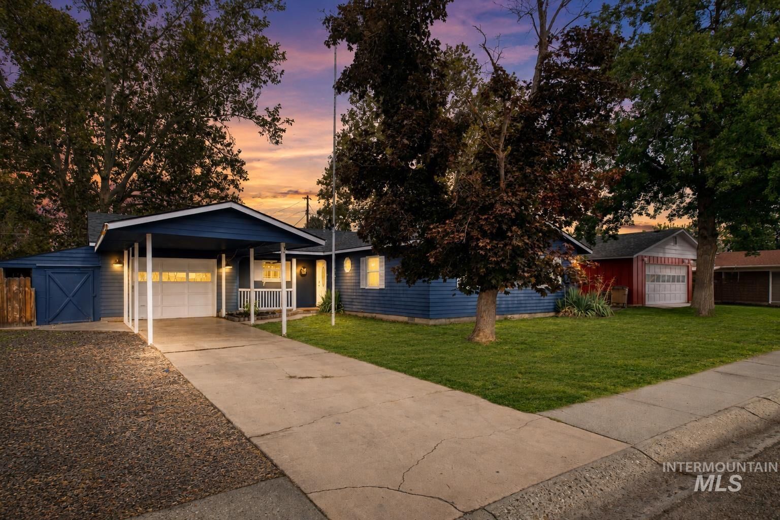 Property Photo: 1222 Vista Dr ID 83617