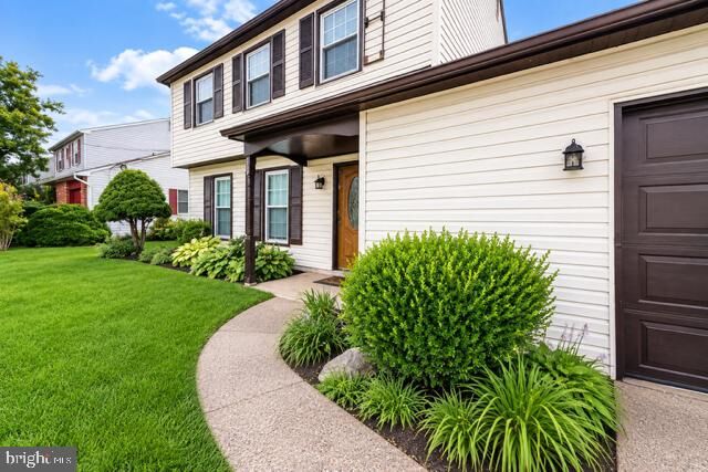 Property Photo: 4626 Murray Street PA 19007