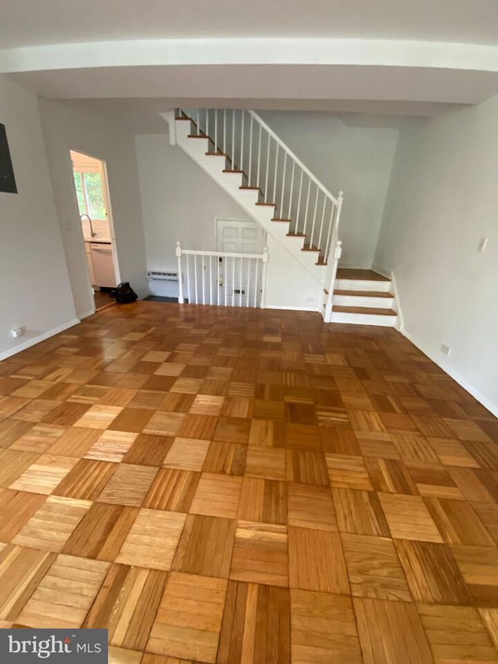 Property Photo: 3319 Valley Drive VA 22302