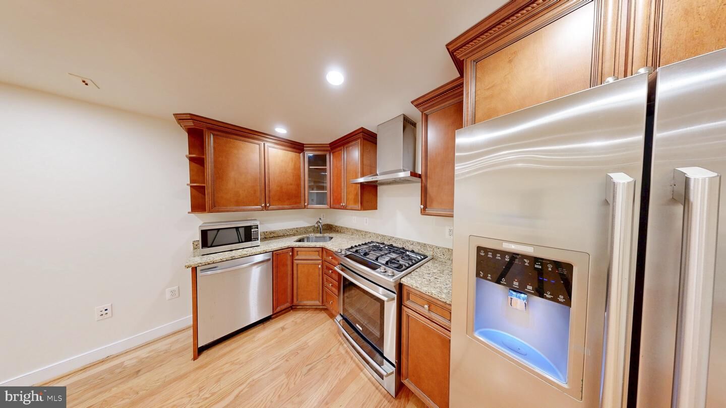 Property Photo: 1462 Harvard Street NW 1 DC 20009
