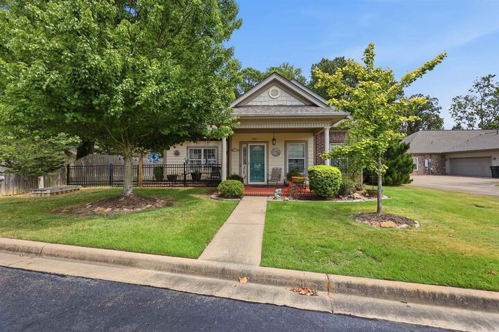 Property Photo:  1707 Stagecoach Village  AR 72210 