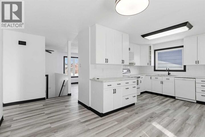 Property Photo:  162 Elmore Drive  AB T9H 4N3 
